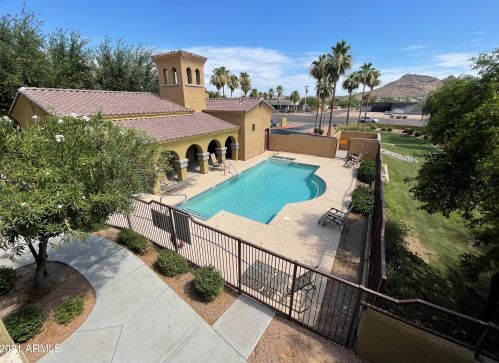 1702 Bell Rd, Phoenix AZ  85022-6273 exterior