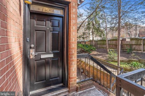 1688 Oak St, Washington, DC 20010-1818