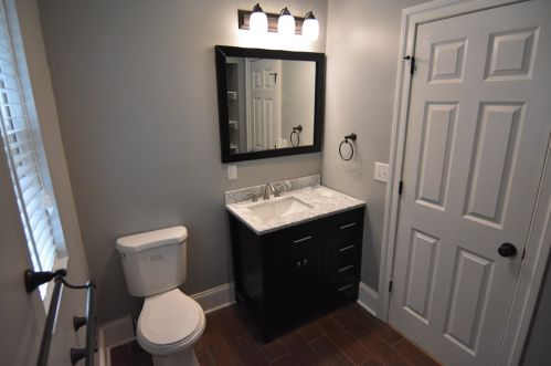 442 Fairmount St, Pittsburgh PA 15206-2825 exterior