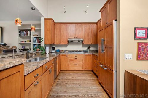 4329 Arista St, San Diego CA 92103-1028 exterior