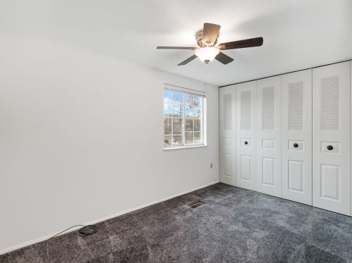 1101 Bonnie Brae Dr, Moon Twp PA 15108-3858 exterior