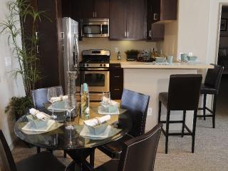 1300 Figueroa St, Los Angeles CA  90015-2801 exterior