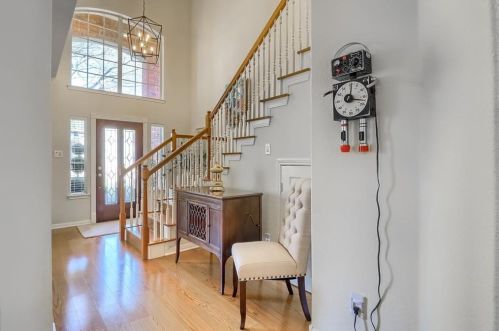 4948 China Gdn Dr, Austin TX 78730-3576 exterior