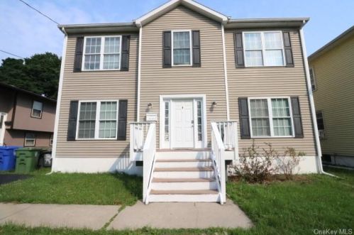 4 Budd Ave, Middletown, NY 10940-6510