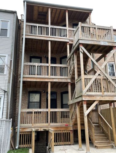 6355 Greenwood Ave, Chicago IL 60628-1611 exterior