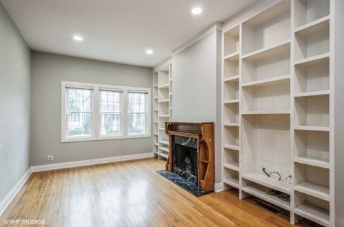 1323 Nelson St, Chicago IL 60657-3103 exterior