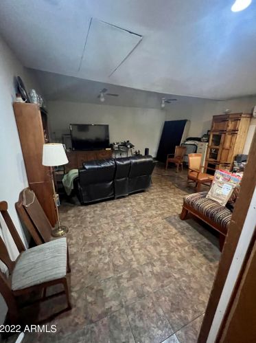 3130 47 Dr, Phoenix AZ 85031-1407 exterior