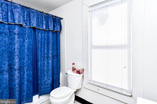 2549 11 St, Washington DC 20001-2241 exterior