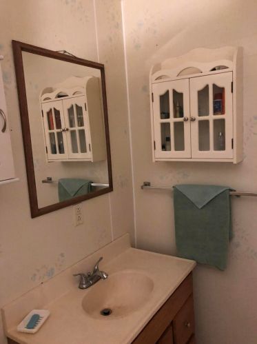 22222 Beech St, Cassopolis MI  49031-9404 exterior