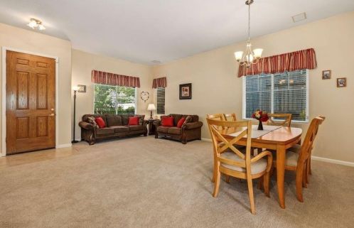 552 Hall St, Folsom CA 95630-9545 exterior