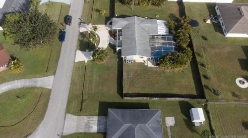 765 Byron St, Fort Pierce FL 34983-1921 exterior