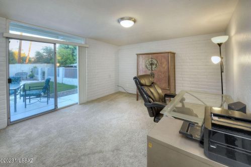 1302 Camino Seco, Tucson AZ 85710-1707 exterior