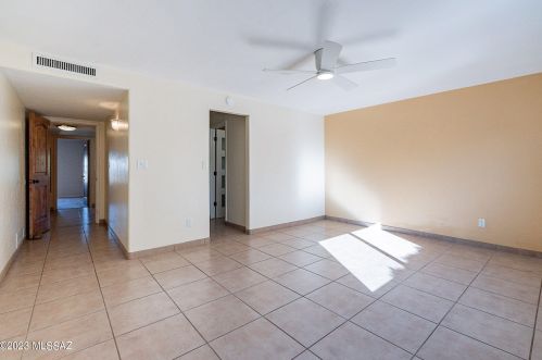 6790 3rd St, Tucson AZ  85710-1244 exterior