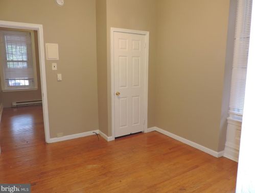 829 41 St, Philadelphia PA 19104-2236 exterior