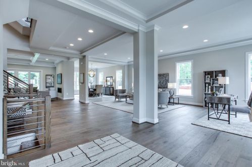 1978 Kirby Rd, Mc Lean VA 22101-5326 exterior