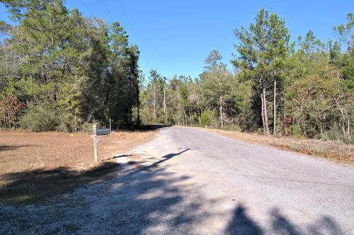 664 Michaelangelo Rd, Defuniak Springs FL 32433-6796 exterior