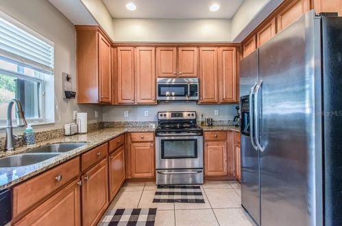 11330 Callaway Pond Dr, Riverview FL 33579-2347 exterior