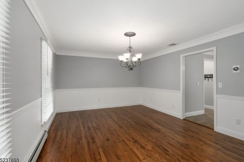 75 Hidden Glen Dr, Sparta NJ  07871-3843 exterior