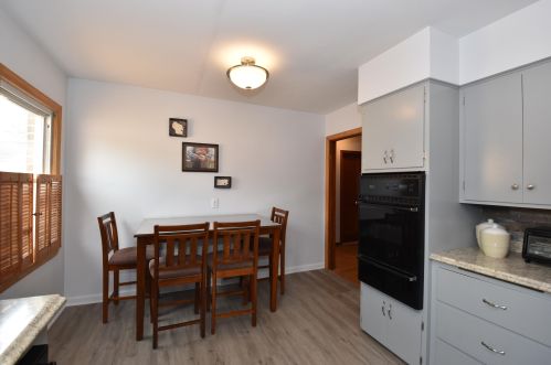 3817 87th St, Milwaukee WI  53222-2840 exterior