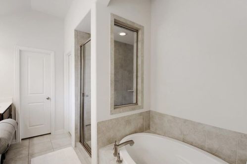 897 Catalina Ln, Austin TX 78737-4715 exterior