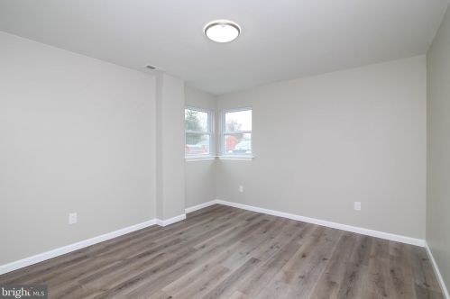 9 Shelton Ave, Trenton NJ  08618-1818 exterior