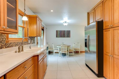 2160 County Rd F, Saint Paul MN 55110-3802 exterior