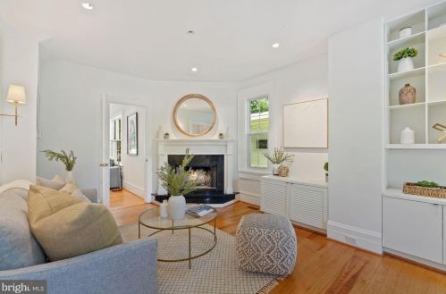 1847 47 Pl, Washington DC 20007-1910 exterior