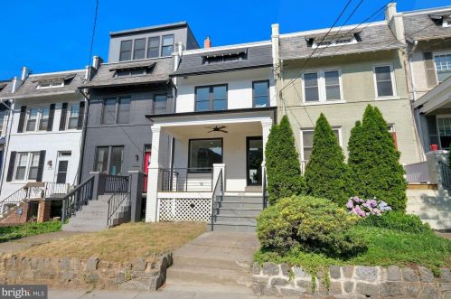 2410 37th St, Washington DC  20007-1835 exterior