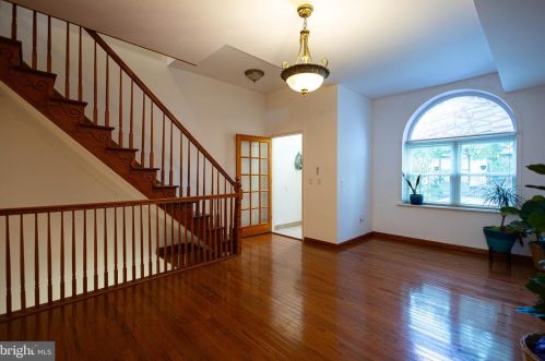 2109 16 St, Philadelphia PA 19121-1639 exterior