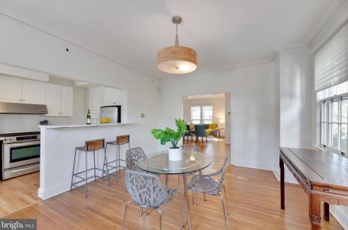 2815 Cathedral Ave, Washington DC 20008-4122 exterior