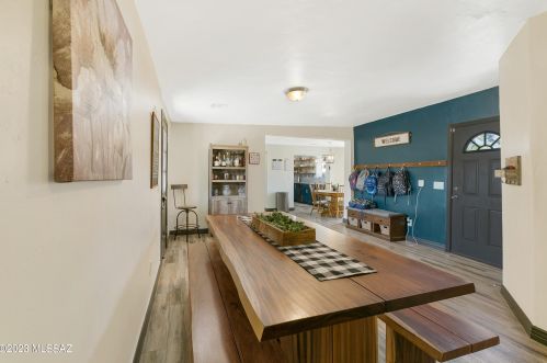 5850 Lee St, Tucson AZ  85712-5606 exterior