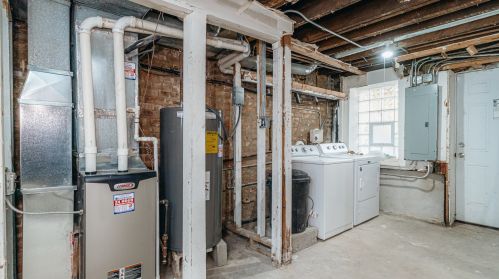 2946 Monroe St, Chicago IL  60612-3608 exterior