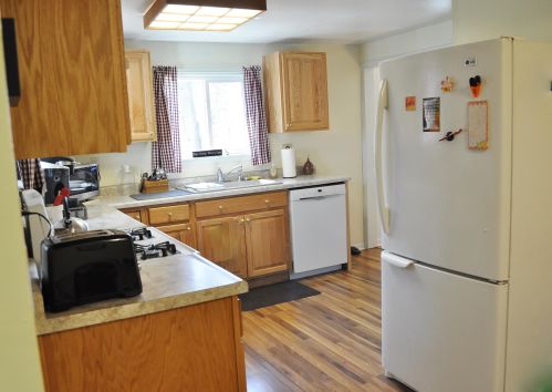 3764 84th St, Milwaukee WI  53228-1704 exterior