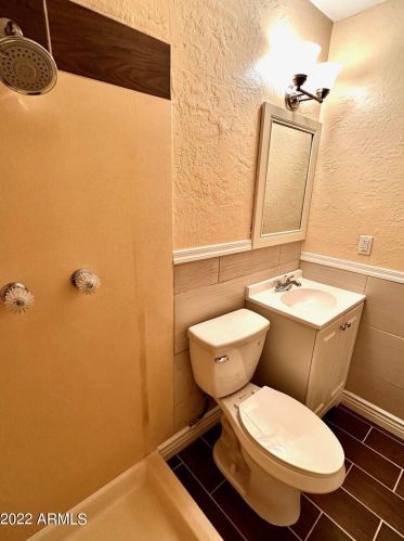 4525 49th Dr, Phoenix AZ  85031-1313 exterior