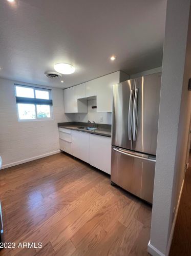 6530 12th St, Phoenix, AZ 85014-1331