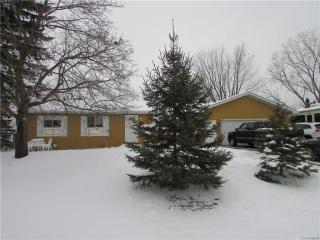 1341 Westbrooke Dr, Lake Nepessing, MI 48446-1261