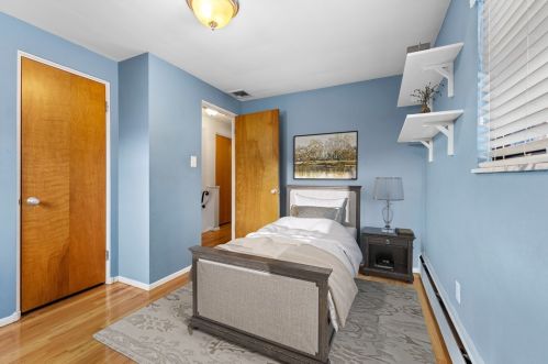 513 Pat Hvn Dr, Pittsburgh PA 15243-1739 exterior