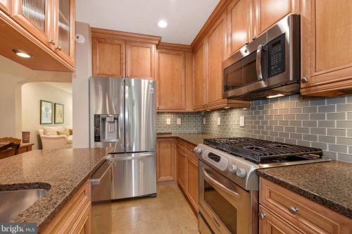 5102 Fulton St, Washington DC  20016-3449 exterior