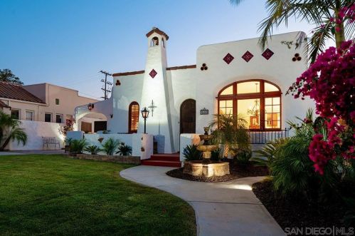 4684 Biona Dr, San Diego, CA 92116-4821