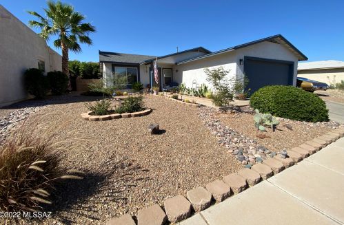 2740 Camino De Ln Caterva, Tucson AZ 85742-9264 exterior