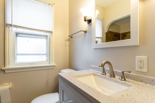 4408 Melvina St, Milwaukee WI 53216-2435 exterior