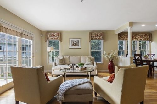 25 Copley Cir, North Andover, MA 01845-4548