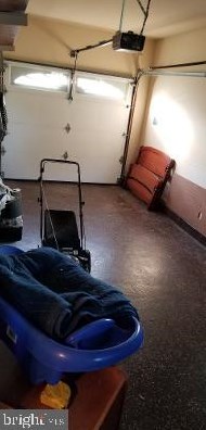 8120 Wyndam Rd, Camden NJ 08109-3221 exterior