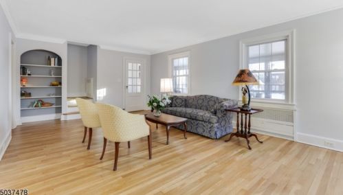 45 Midland Blvd, Maplewood NJ 07040-1724 exterior