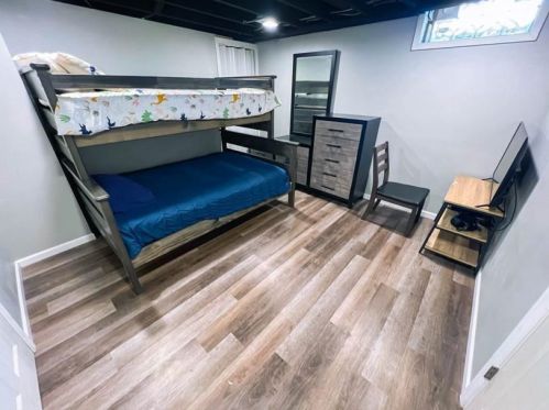 7926 Denver Ave, Milwaukee WI  53223-4940 exterior