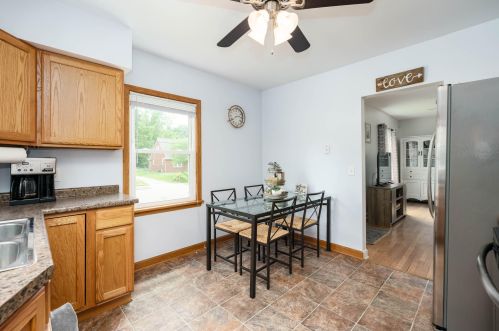 829 Parchmount Ave, Kalamazoo MI 49004-2055 exterior