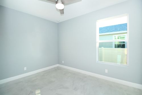 1749 California Blvd, Fort Pierce FL 34953-1159 exterior