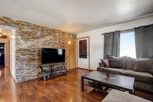 10341 Silver Spring Dr, Milwaukee WI 53209-5149 exterior