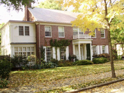 55 Hobart Rd, Newton, MA 02459-1312