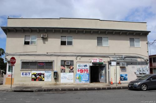 1402 Lusitana St, Honolulu HI 96813-1625 exterior